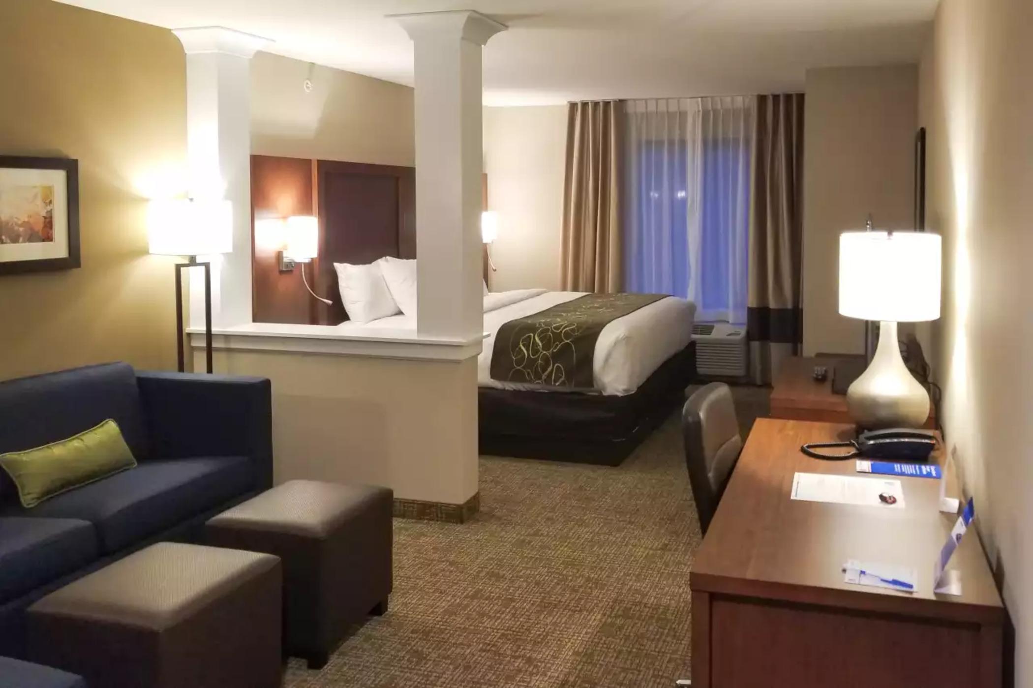 Comfort Inn & Suites Schenectady - Scotia Экстерьер фото