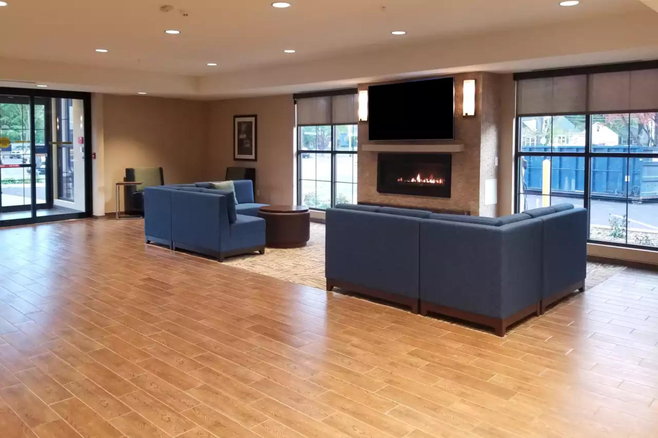 Comfort Inn & Suites Schenectady - Scotia Экстерьер фото