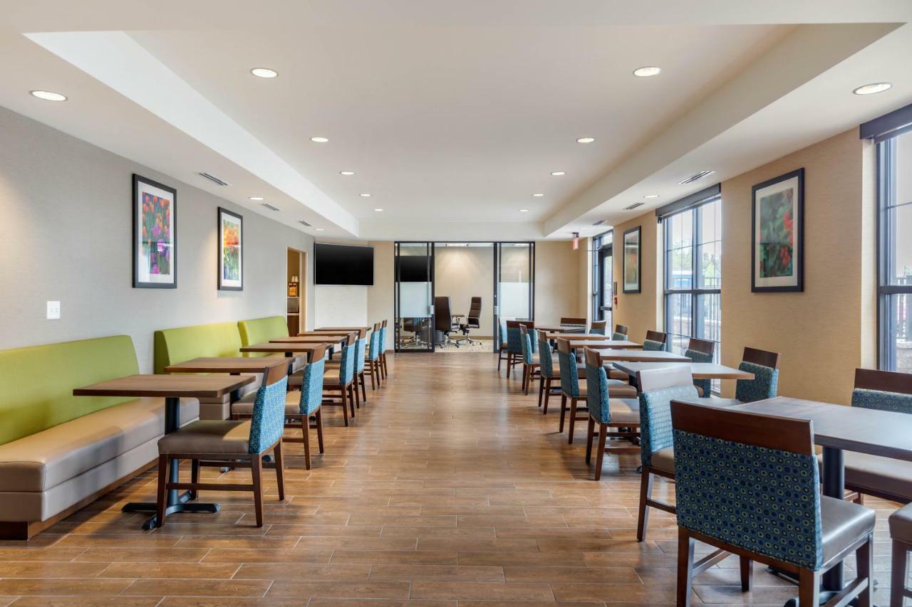 Comfort Inn & Suites Schenectady - Scotia Экстерьер фото